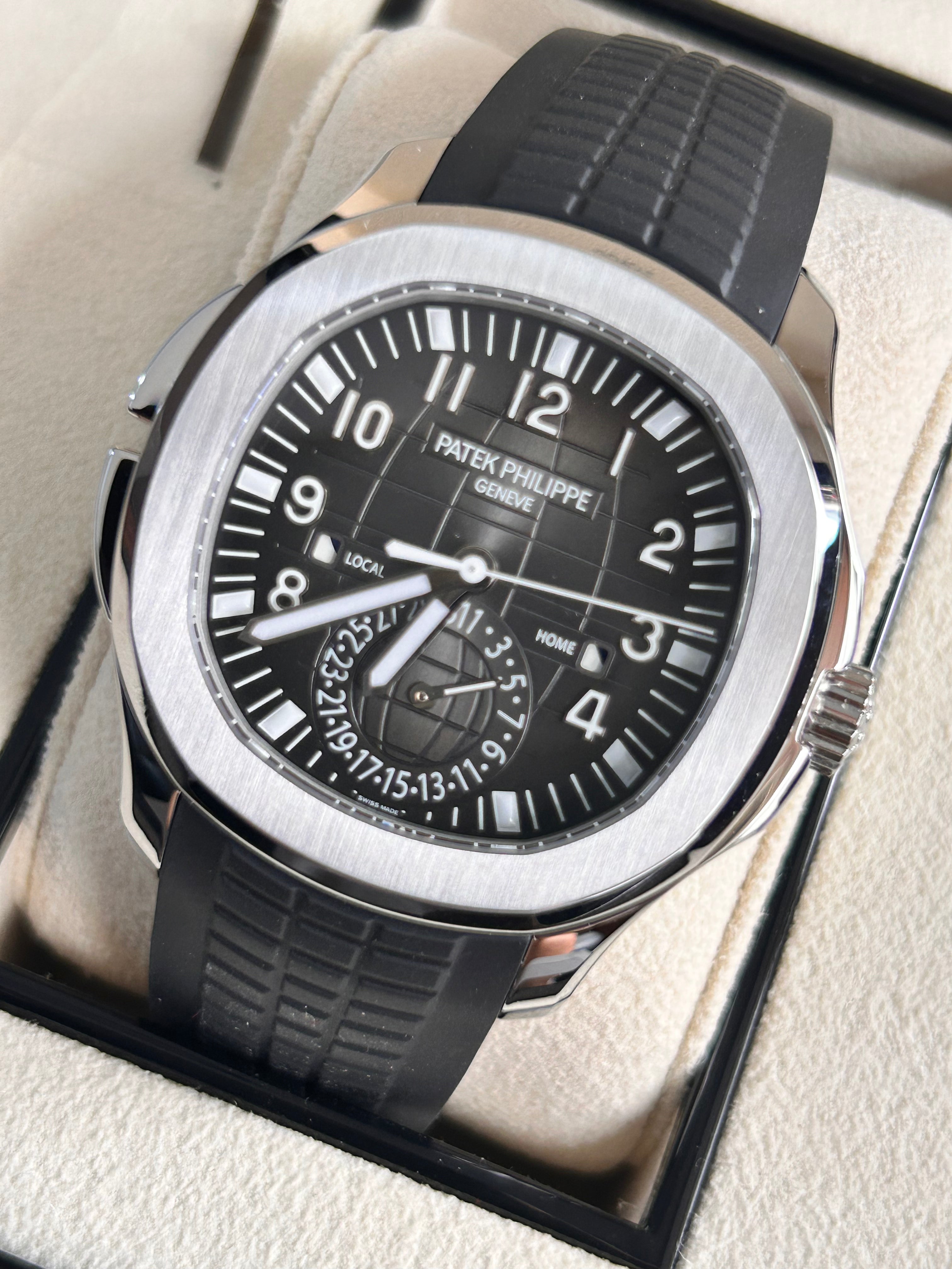 Patek Philippe Aquanaut Travel Time 5164A-001