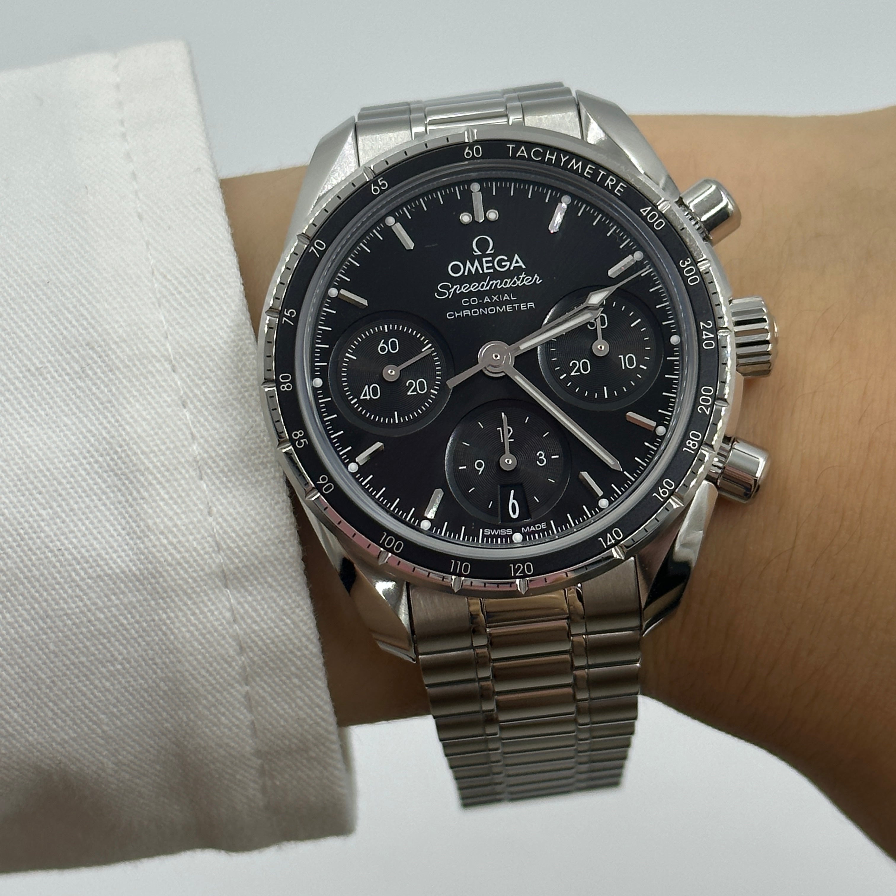 Omega Speedmaster 38 324.30.38.50.01.001