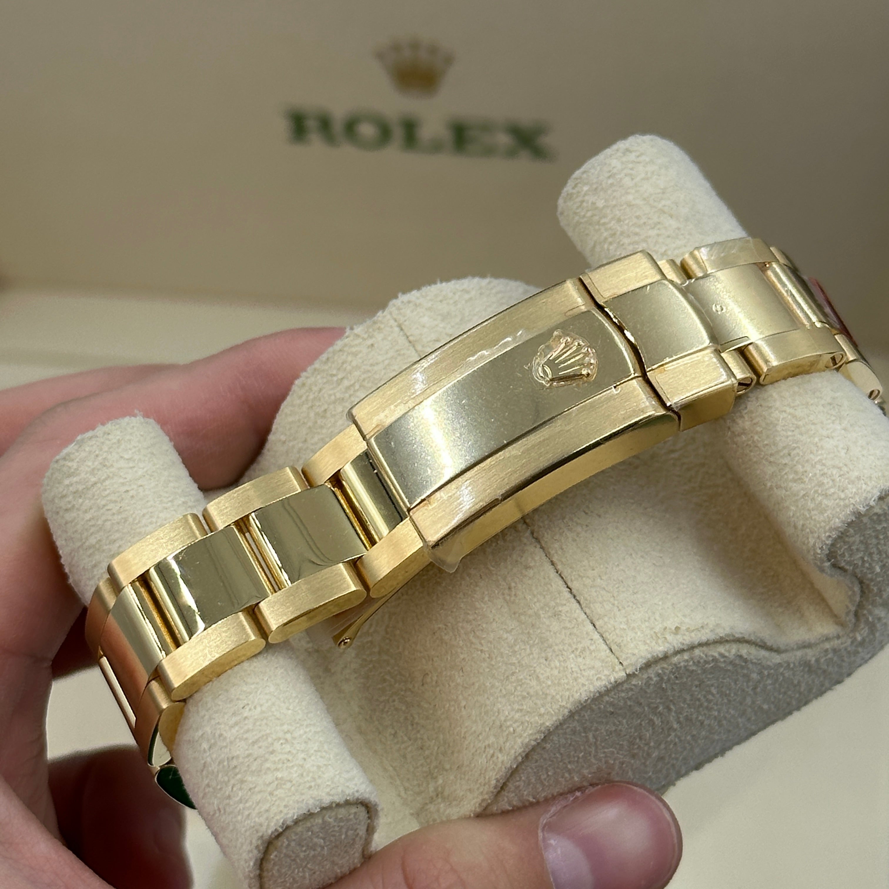 Rolex Sky-Dweller 326938 SILVER ROMAN