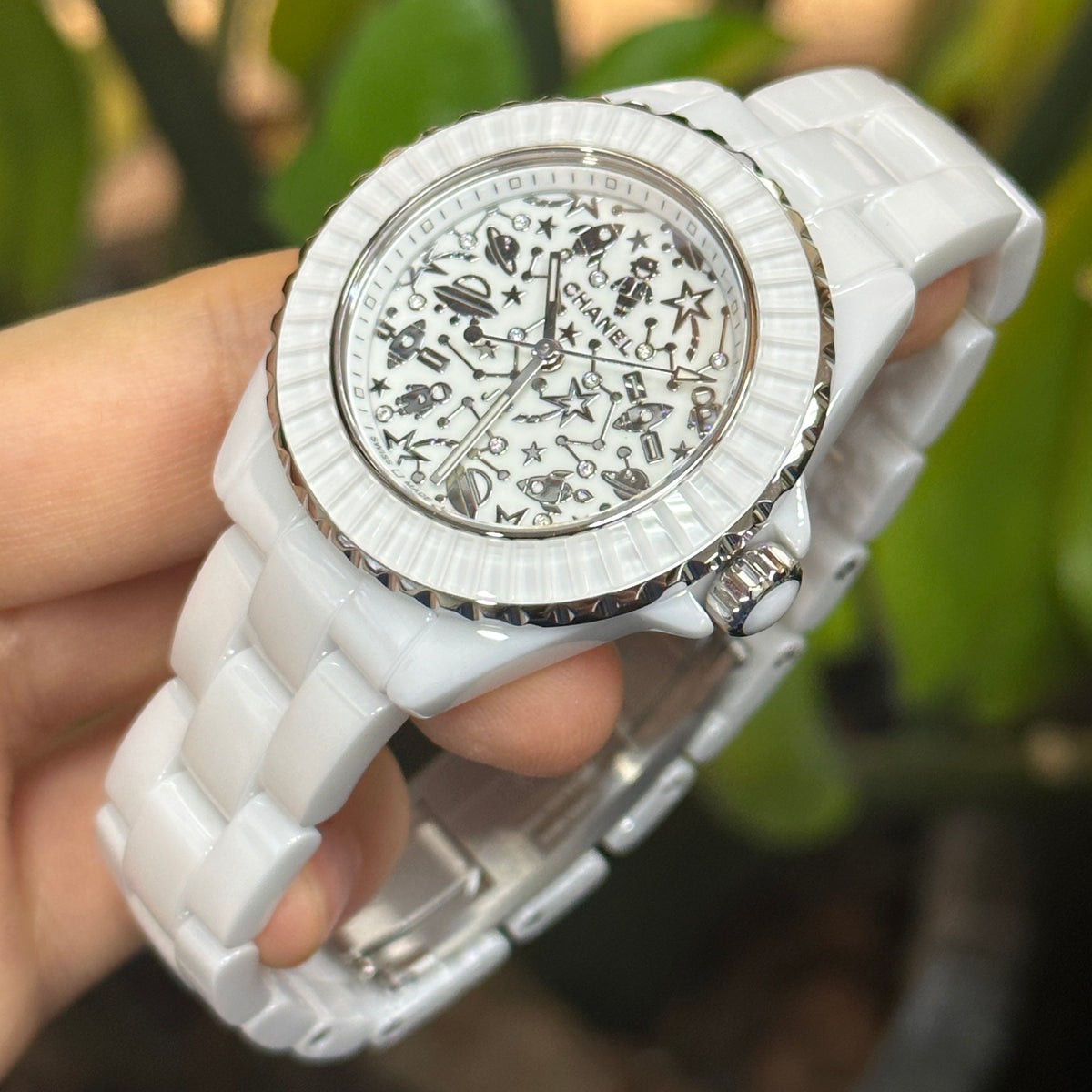Chanel J12 H7990 2023
