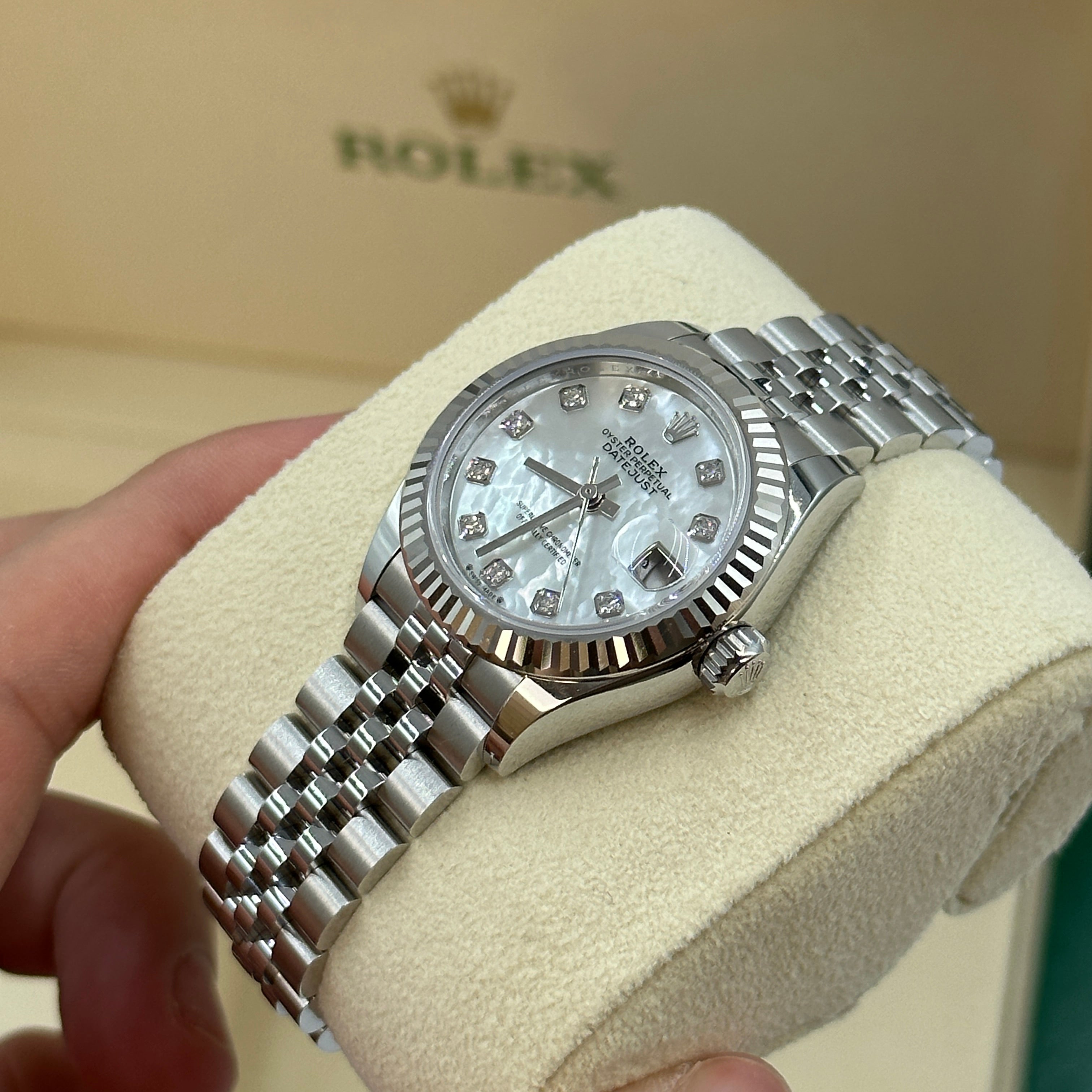 Rolex Lady-Datejust 279174Ng White Jubilee 2025