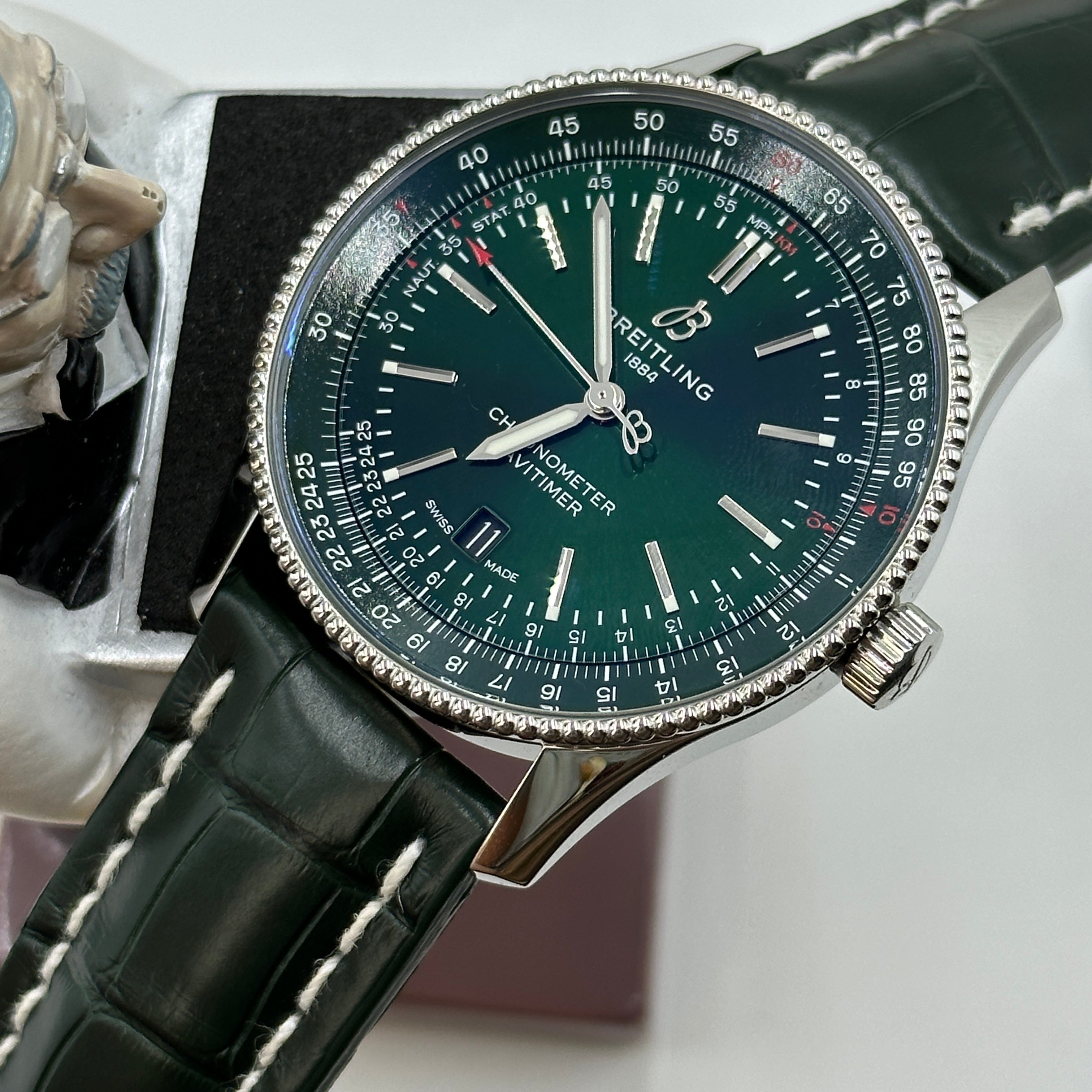Breitling Navitimer A17326361L1P1  Automatic 41