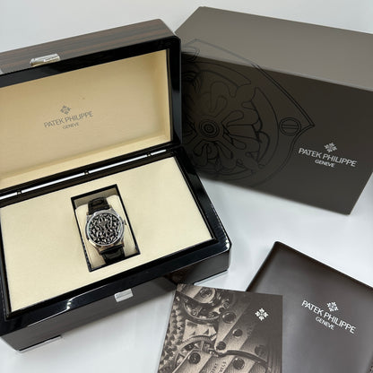 Patek Philippe Calatrava Engraved Black Dial Platinum ref. 5088/100P-001