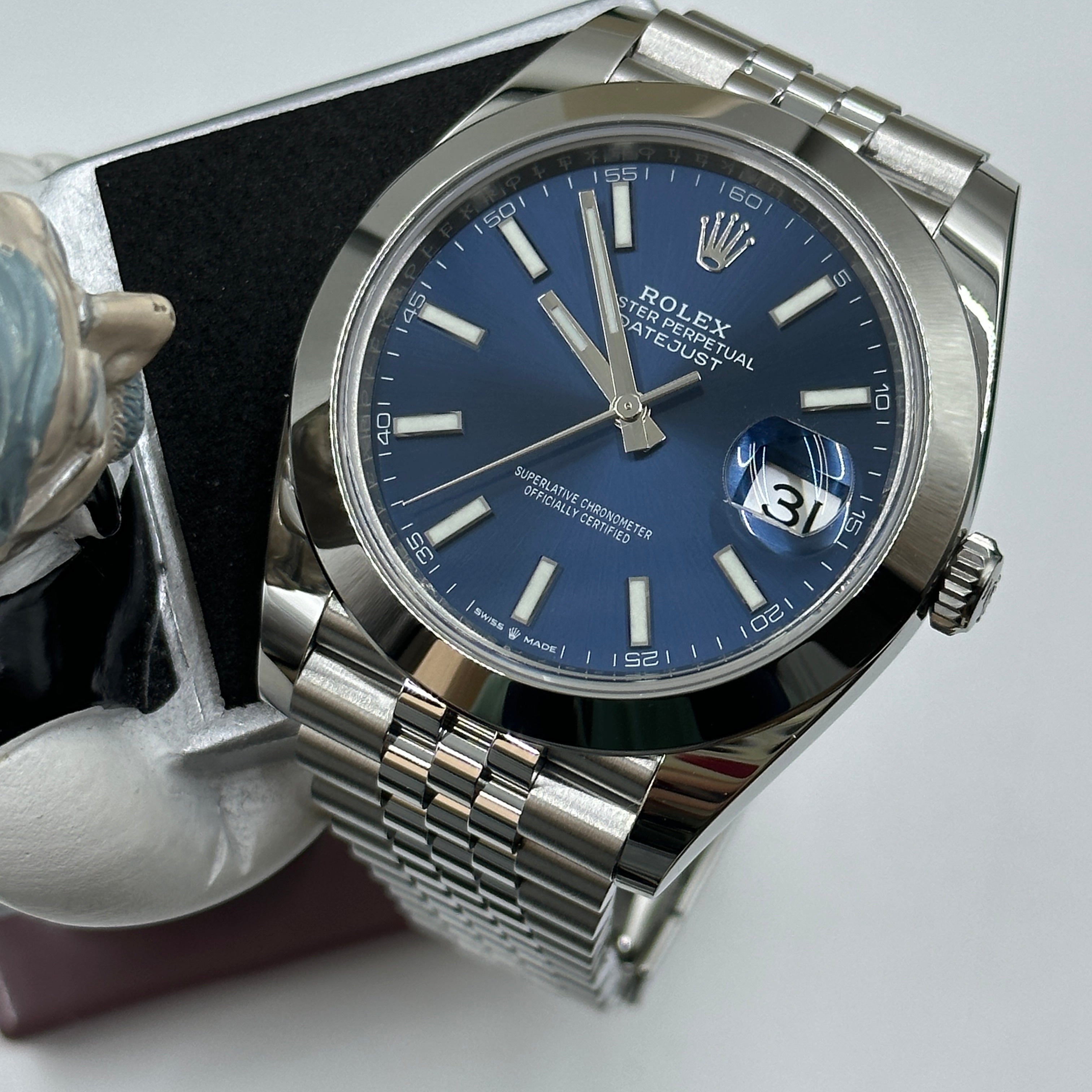 Rolex Datejust 41 126300 Blue Index Jubilee 2026