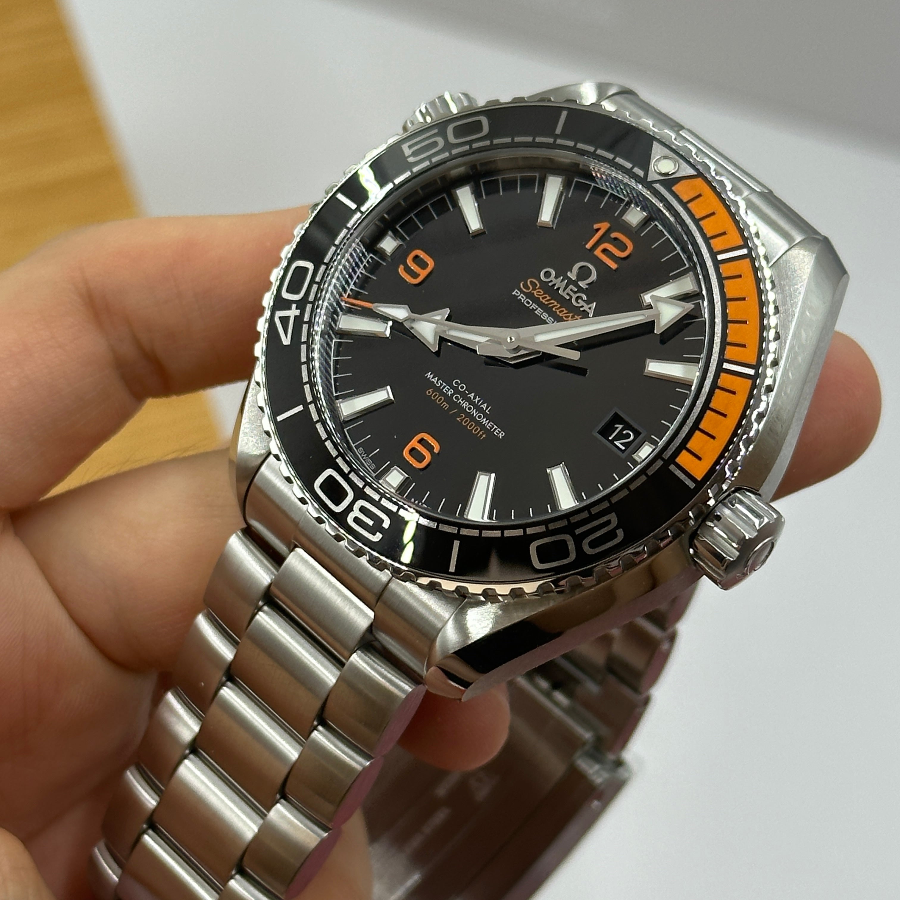 Omega Seamaster Planet Ocean 600M 215.30.44.21.01.002