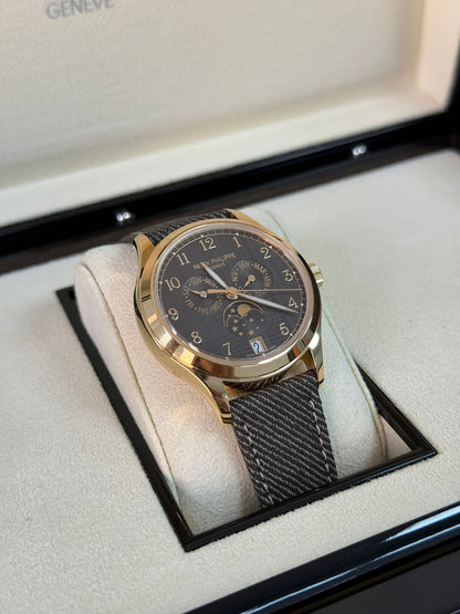 Patek Philippe 4946R-001  2025
