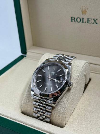 Rolex Datejust 41 126300 Black Index Jubilee 2025