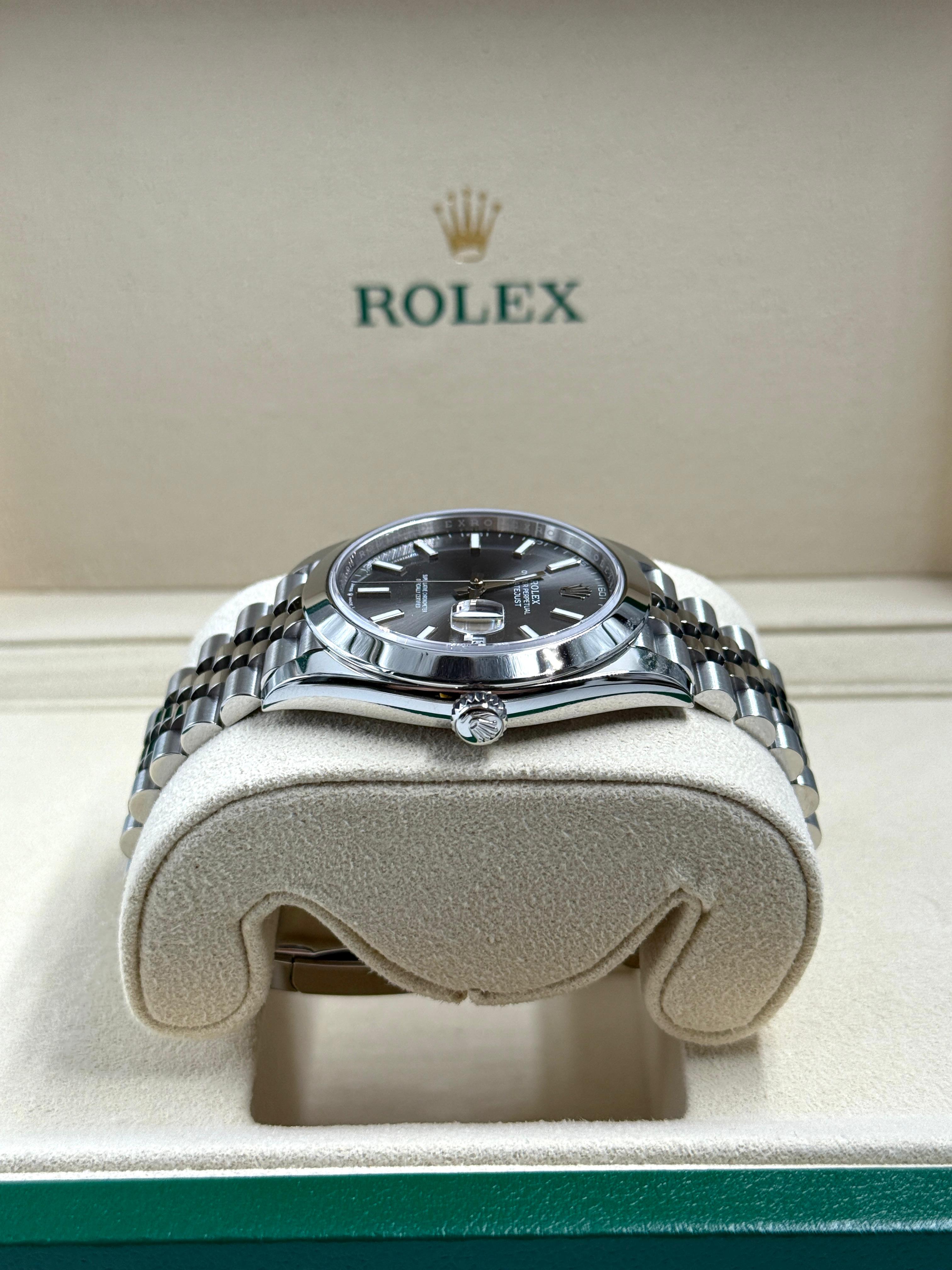 Rolex Datejust 41 126300 Black Index Jubilee 2025