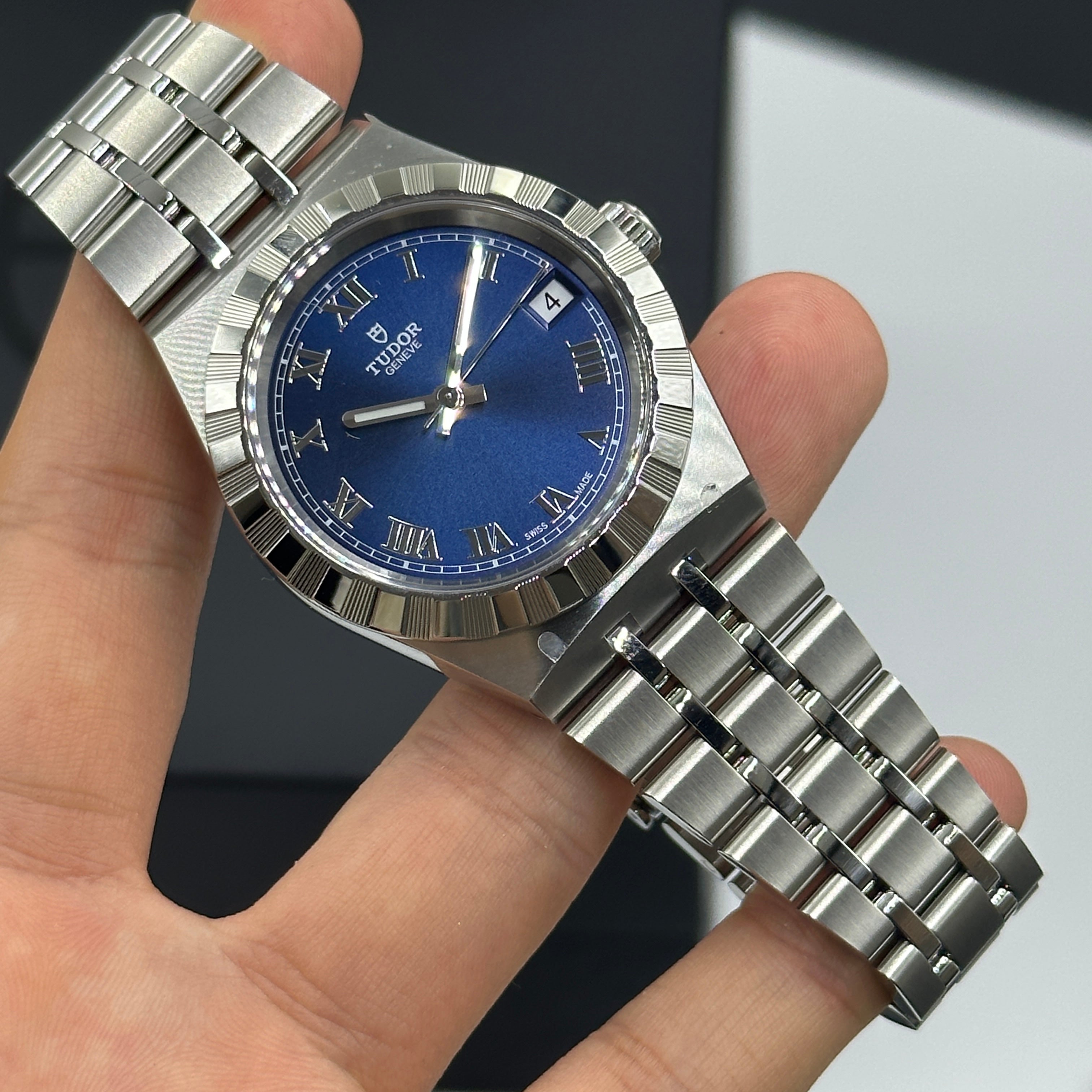 Tudor Royal 34mm 28400-0006 Blue Roman Steel 2023 – EW Watches