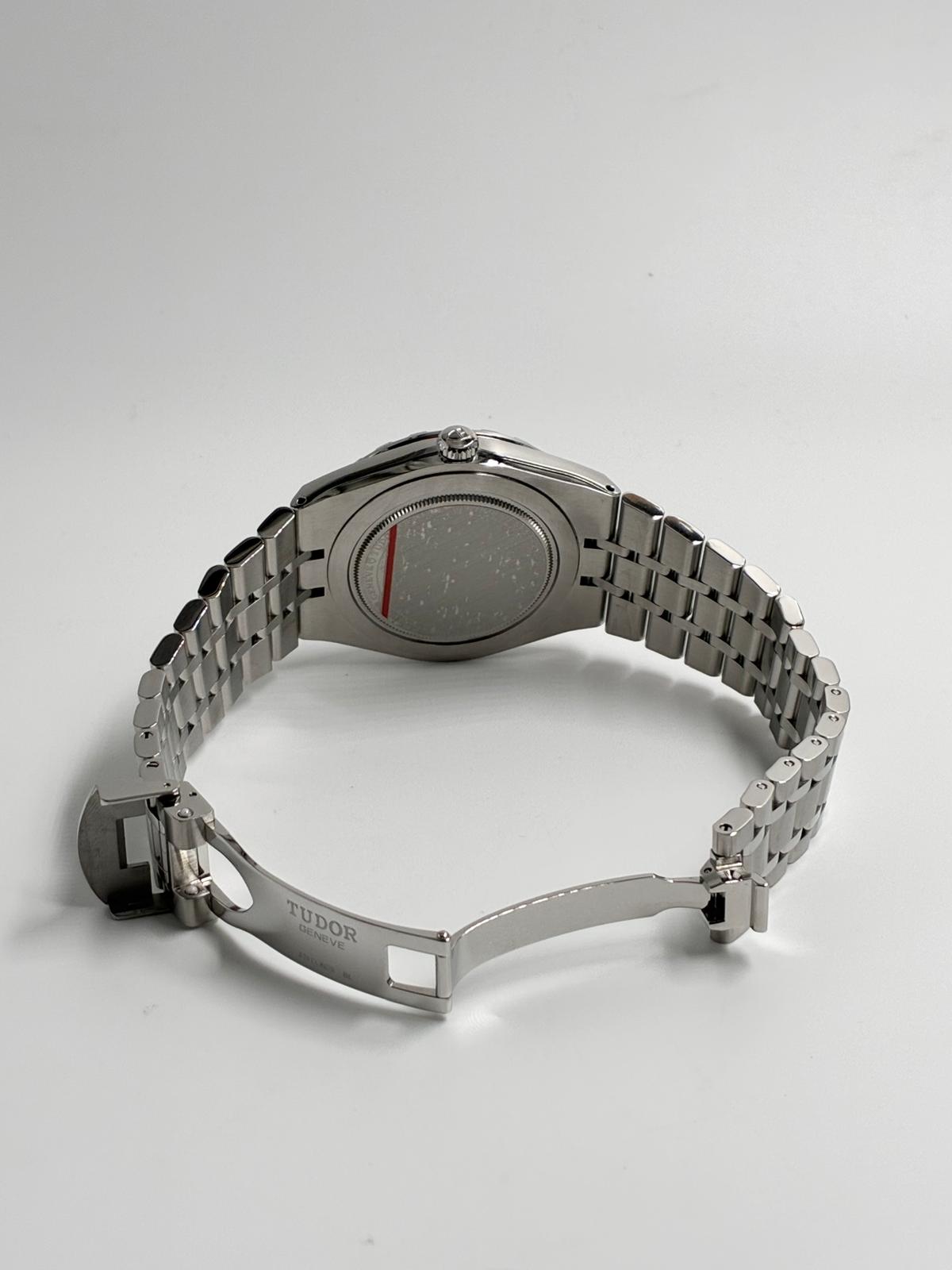 Tudor Royal M28600-0003 Black Roman