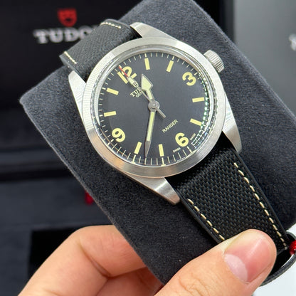 Tudor Ranger 79950-0002 Black