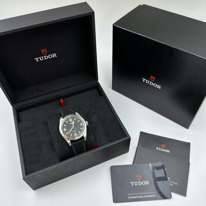 Tudor Ranger 79950-0002 Black