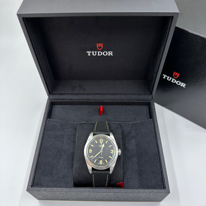 Tudor Ranger 79950-0002 Black