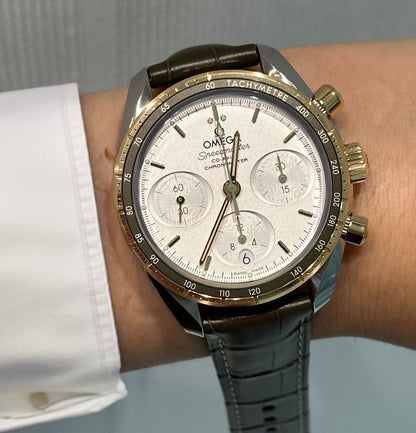 Omega Speedmaster 324.23.38.50.02.001  2026