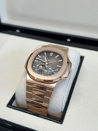Patek Philippe 5712/1R-001 Nautilus Rose Gold / Brown