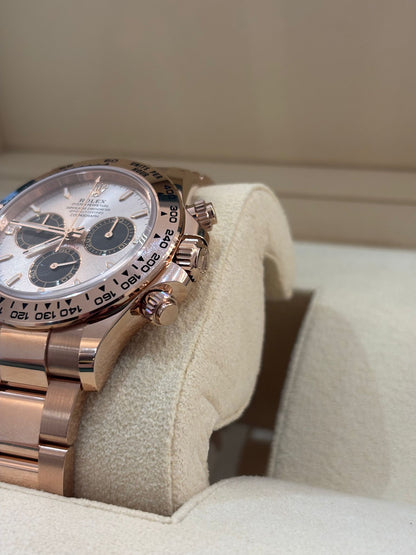 Rolex Cosmograph Daytona 126505 Sundust and bright black
