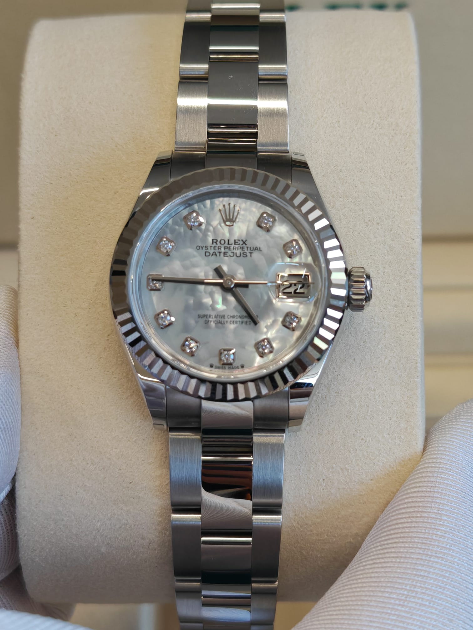 Rolex Lady-Datejust 279174Ng White Oyster 2025