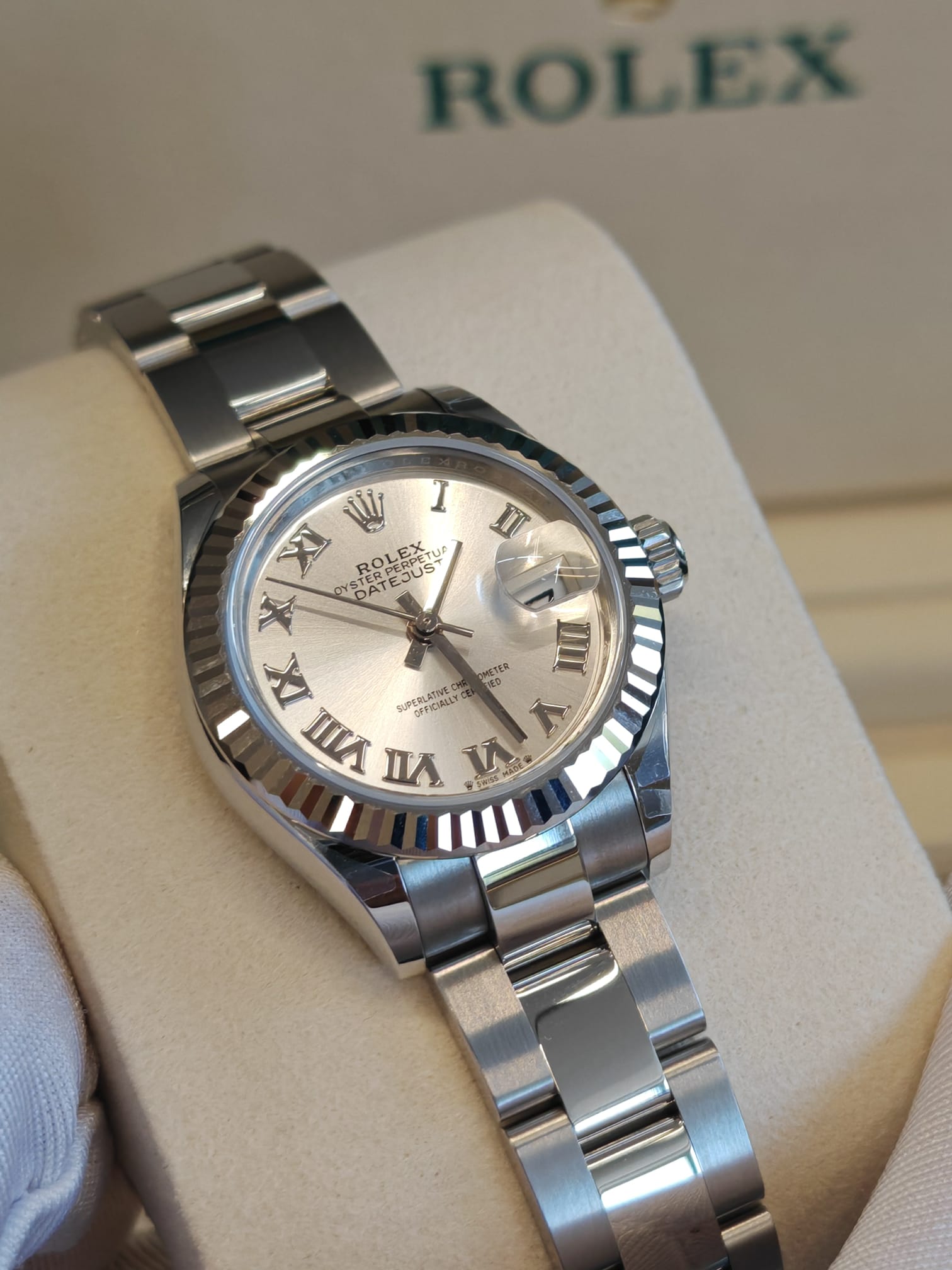 Rolex Lady-Datejust 28 279174 Silver Roman Oyster