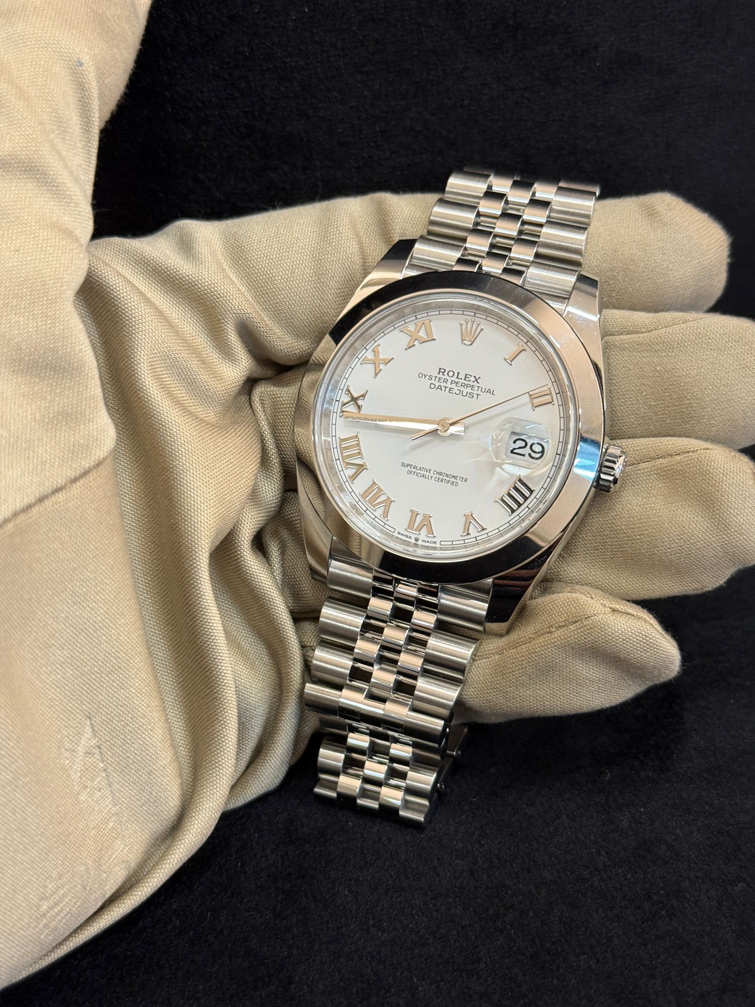 Rolex Datejust 41 126300 White Roman Jubilee 2024