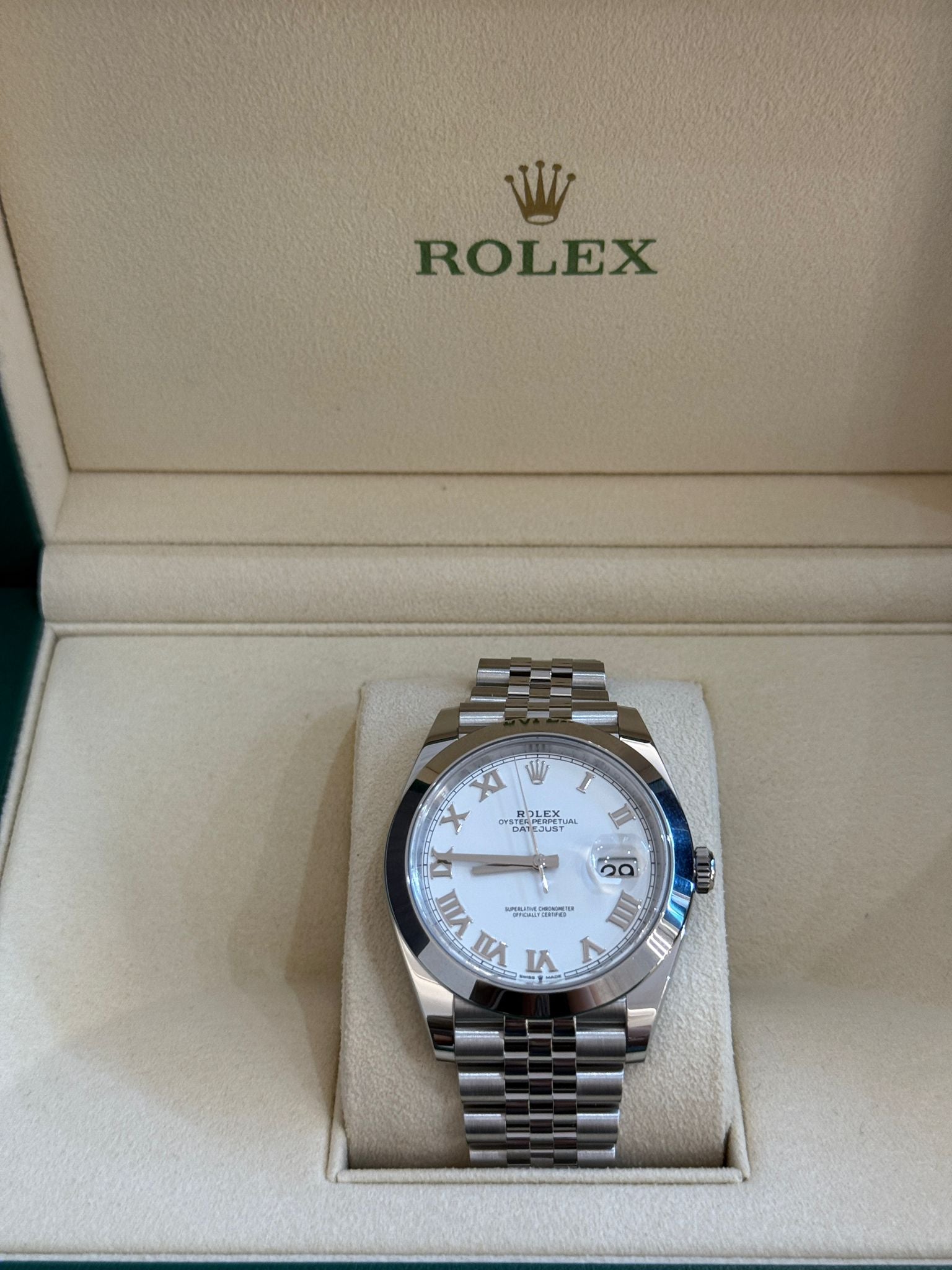 Rolex Datejust 41 126300 White Roman Jubilee 2024
