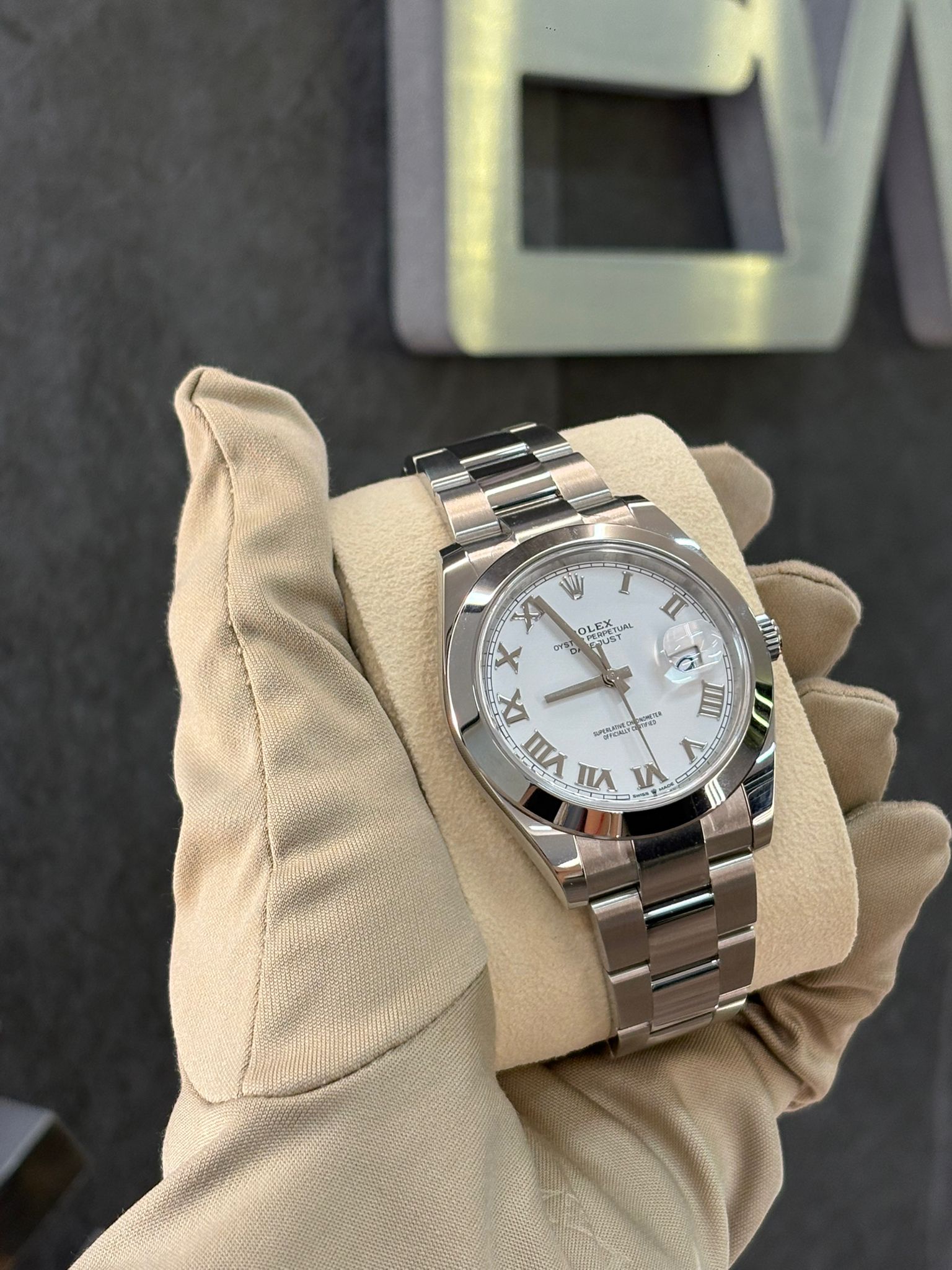 Rolex Datejust 41 126300 White Roman Oyster 2024