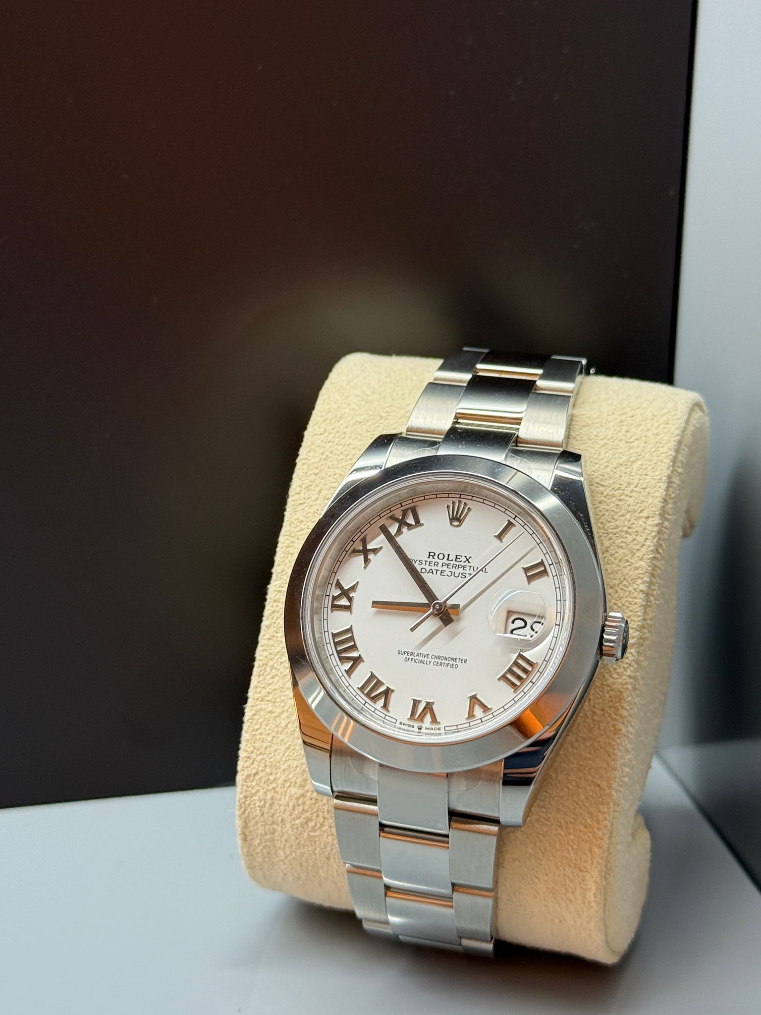 Rolex Datejust 41 126300 White Roman Oyster 2024