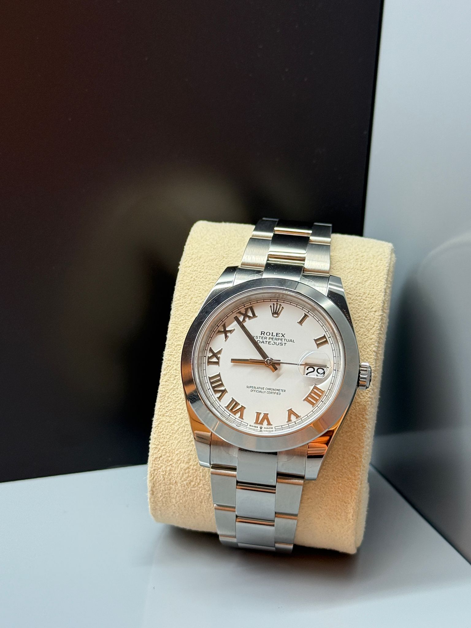 Rolex Datejust 41 126300 White Roman Oyster 2024
