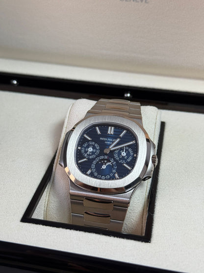 Patek Philippe 5740/1G-001 Nautilus Perpetual Calendar 5740 White Gold / Blue 2025