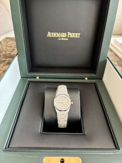 Audemars Piguet Royal Oak Mini Frosted Gold Quartz  67630BC.GG.1312BC.01 2026