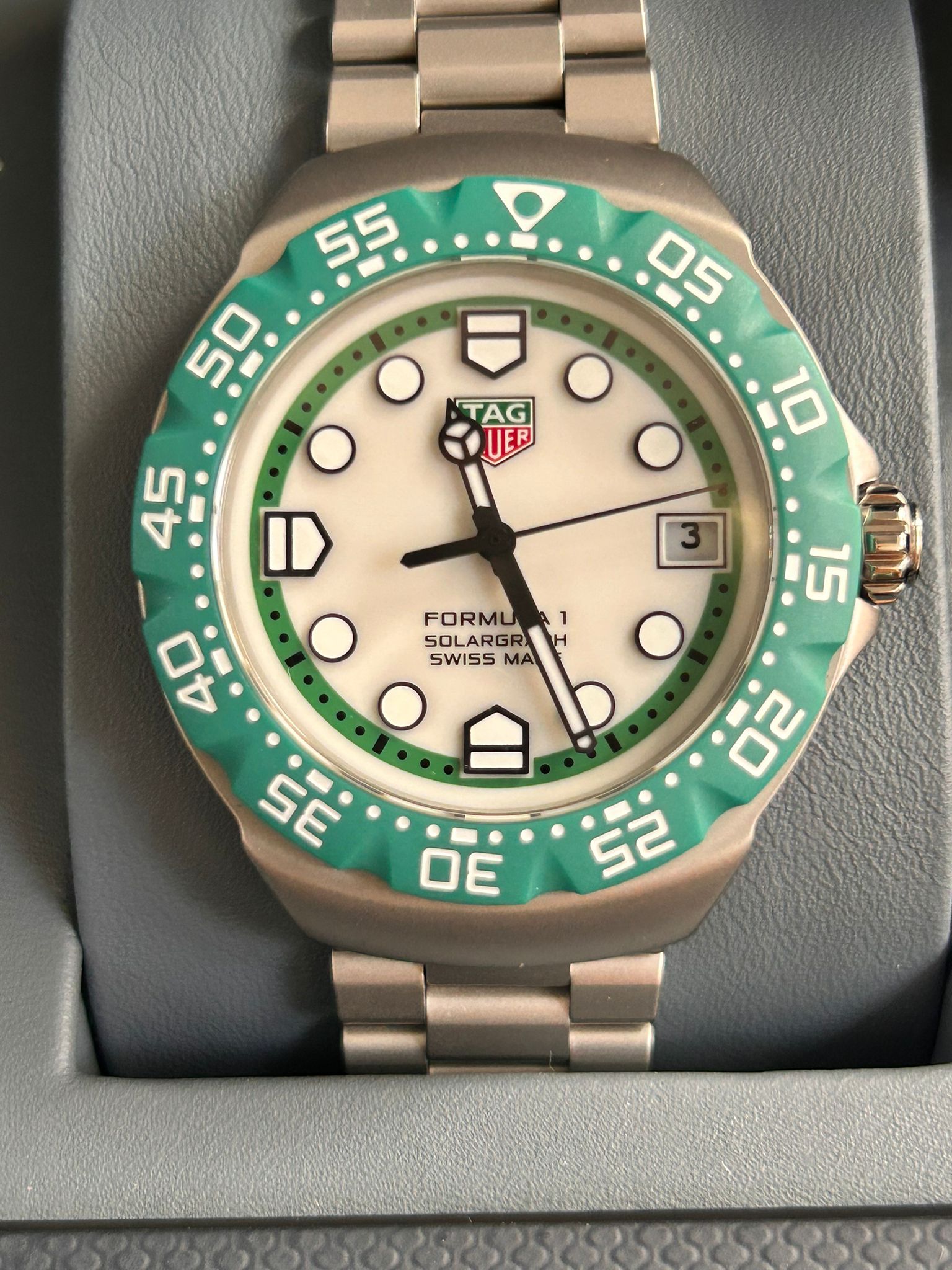 TAG Heuer Formula 1 Solargraph WBY1113.BA0042