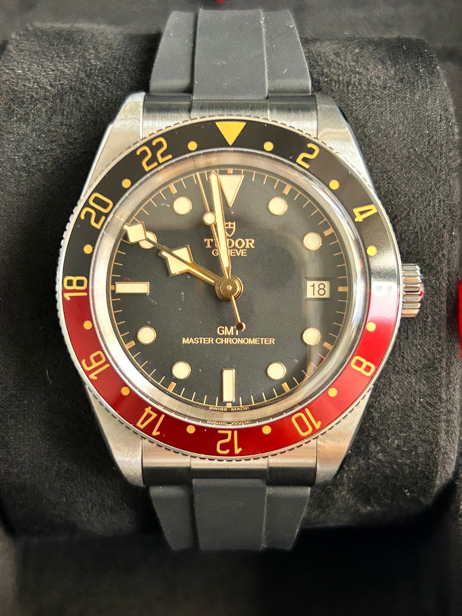 Black Bay 58 GMT M7939G1A0NRU-0002 CAUCHO