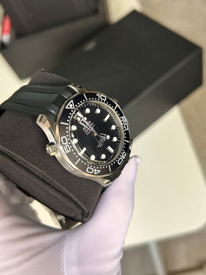 Omega Seamaster Diver 300m 210.32.42.20.01.003