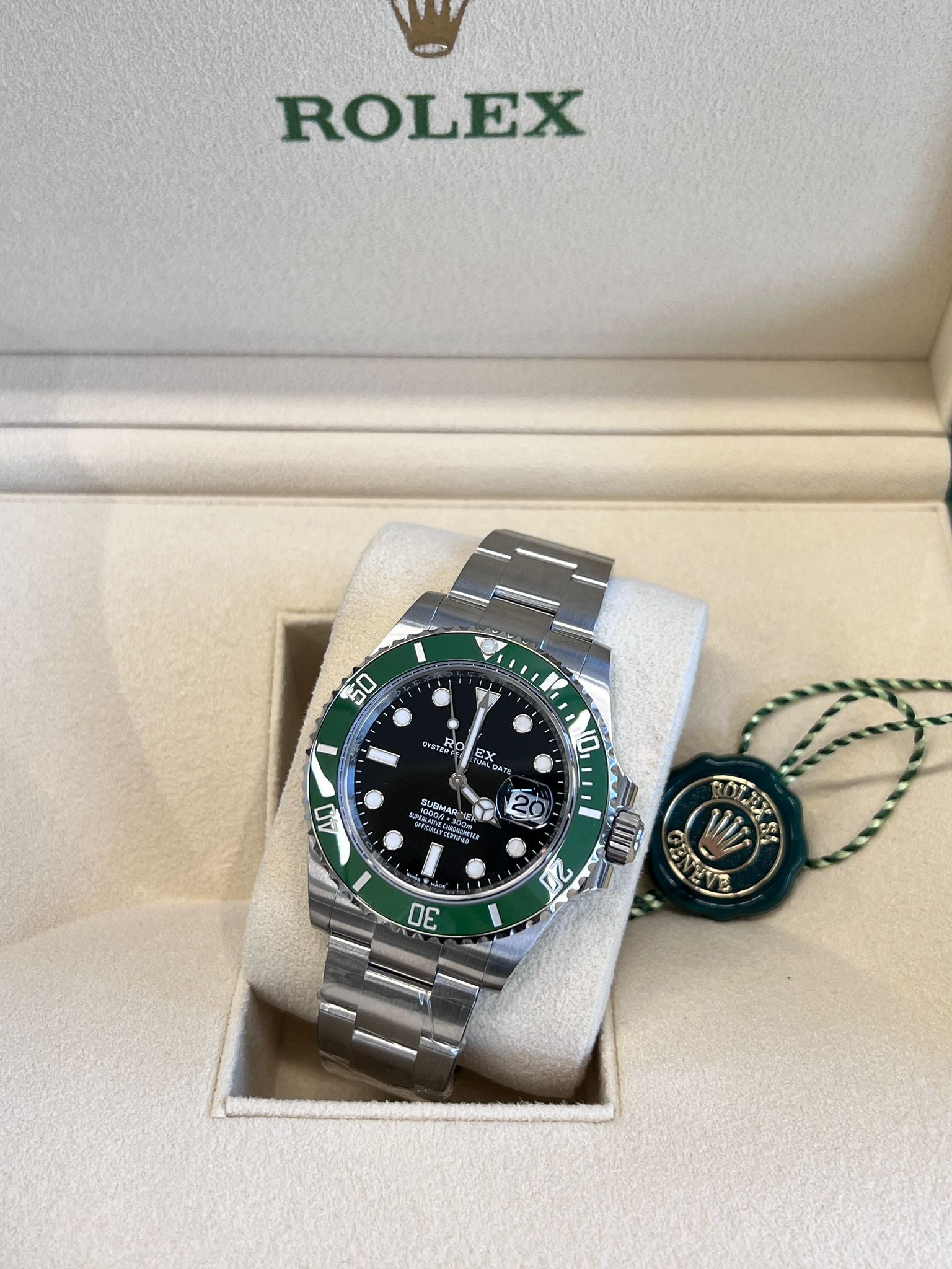 Rolex Submariner Date mak2  126610LV