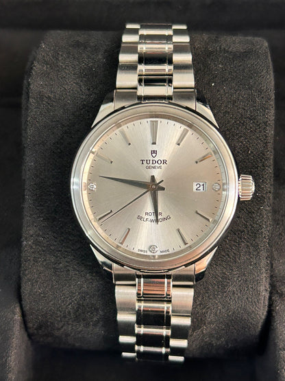 Tudor Style 12500-0003