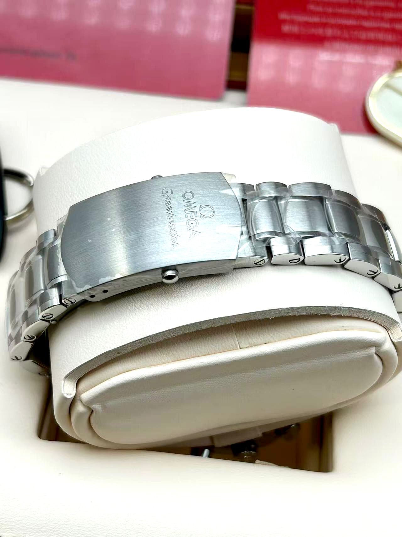 Omega Speedmaster Racing 326.30.40.50.01.002