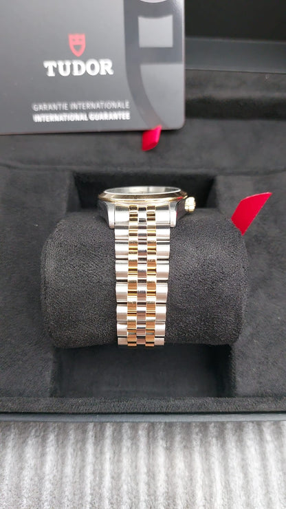 TUDOR Black Bay One 31 S&G 79603-0006 BLACK DIAMOND
