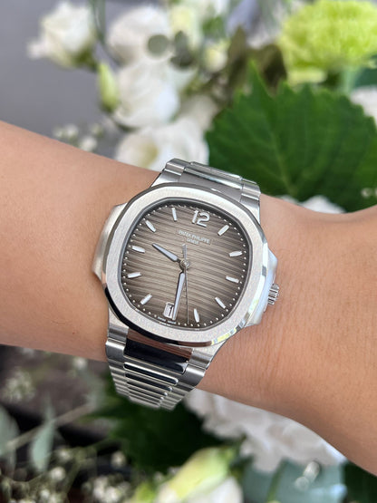 Patek Philippe 7118/1A-011  2025