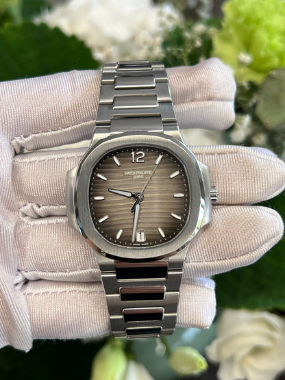 Patek Philippe 7118/1A-011  2024