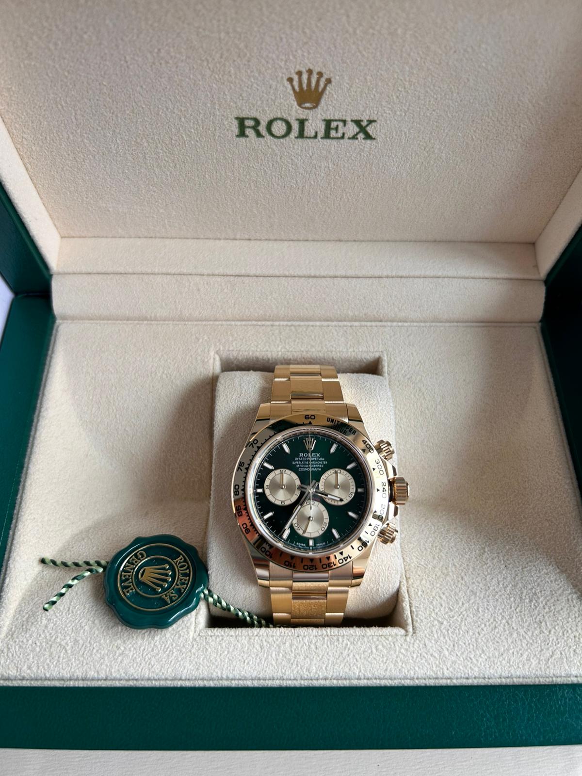 Rolex Cosmograph Daytona 126508 Green and Golden 2026
