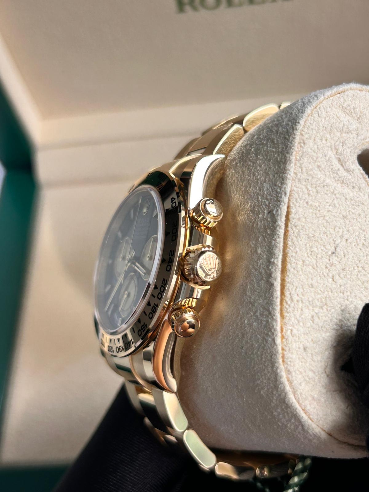 Rolex Cosmograph Daytona 126508 Green and Golden 2026