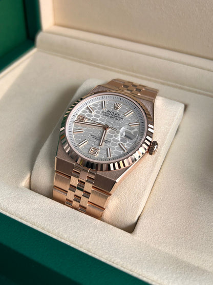 Rolex Land-Dweller 40 127335 White 2026