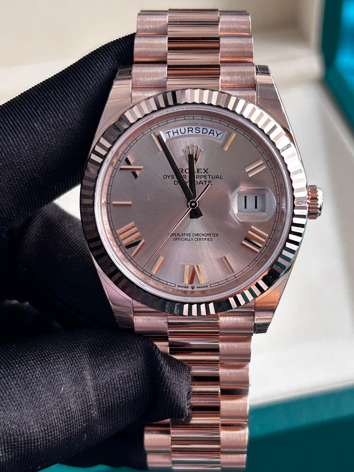 Rolex Day-Date 40 228235 Sundust Roman 2026