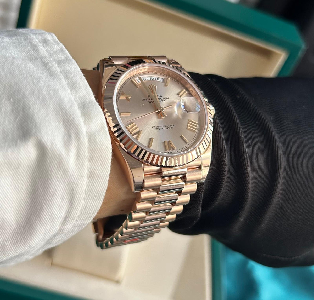 Rolex Day-Date 40 228235 Sundust Roman 2025
