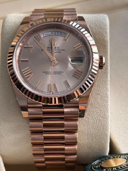 Rolex Day-Date 40 228235 Sundust Roman 2025