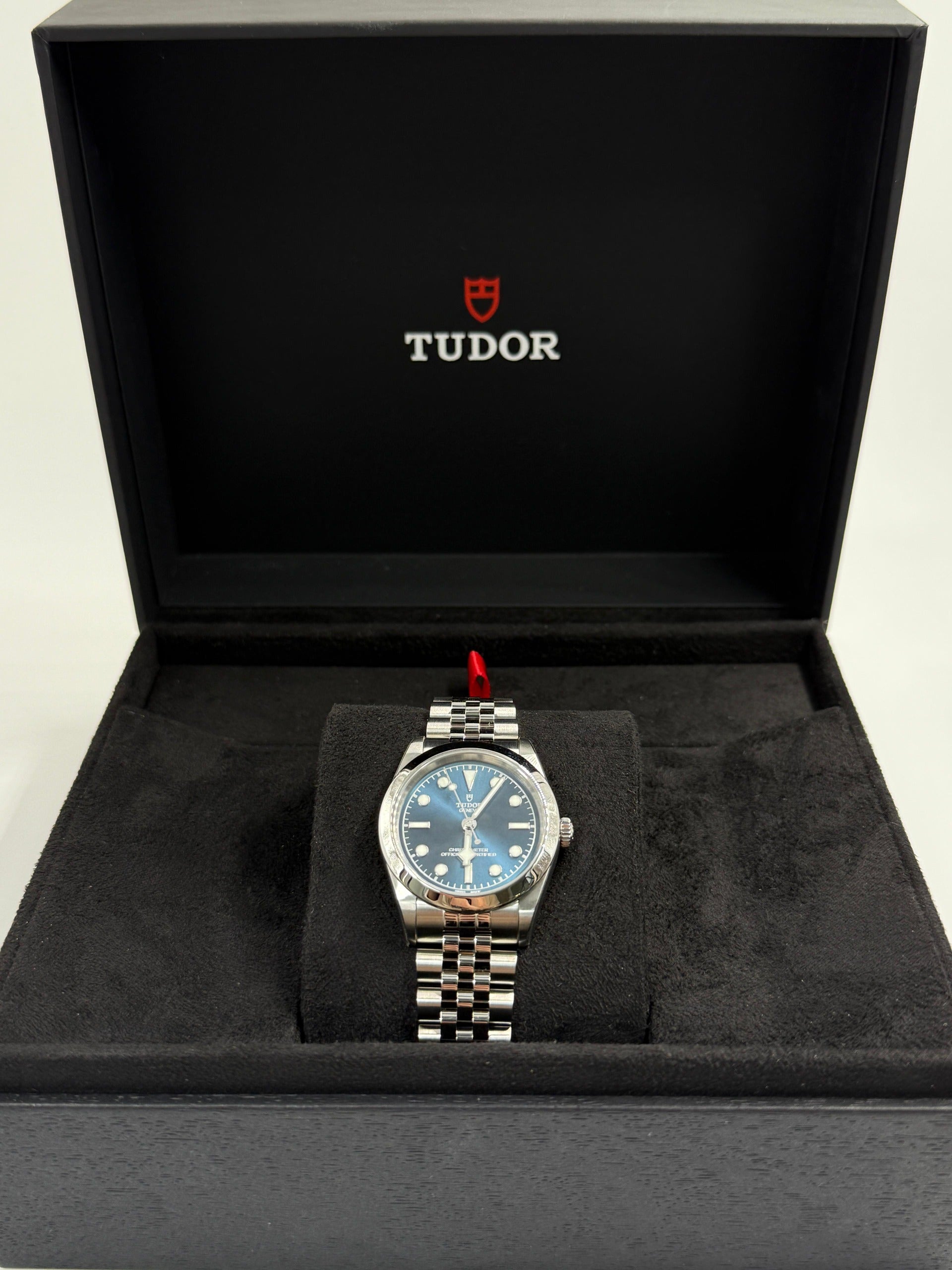 Tudor Black Bay One 36 79640-0001 Black