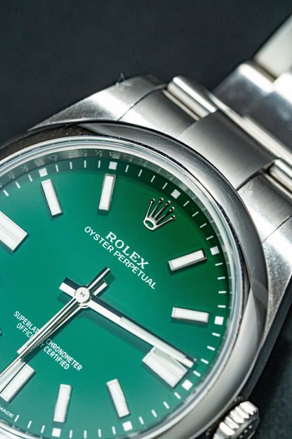 Rolex Oyster Perpetual 41 124300 Green