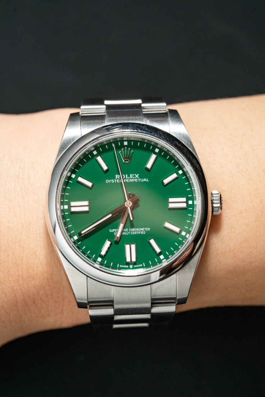 Rolex Oyster Perpetual 41 124300 Green