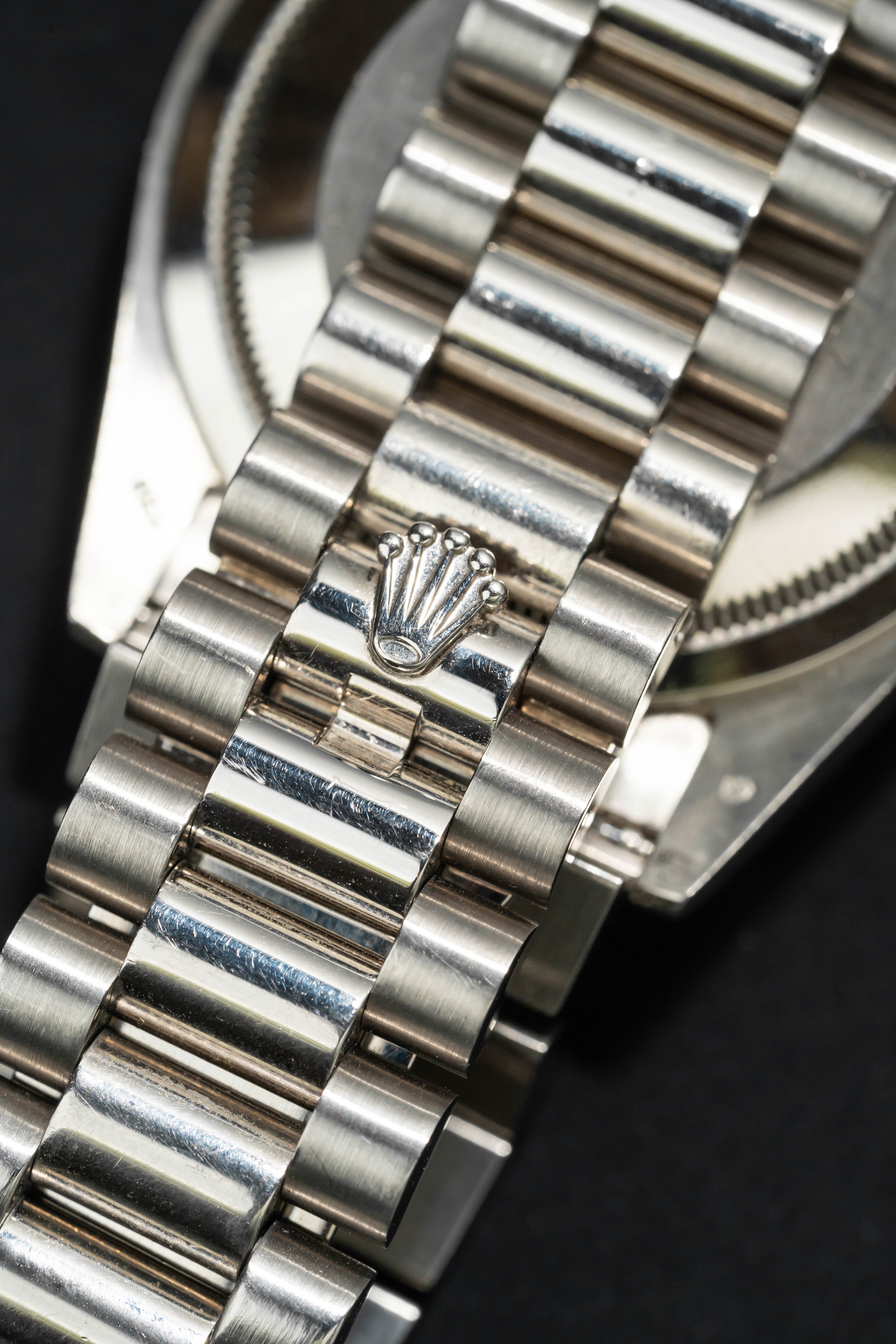 Rolex Oyster Perpetual 41 124300 Green 2024 Full Set