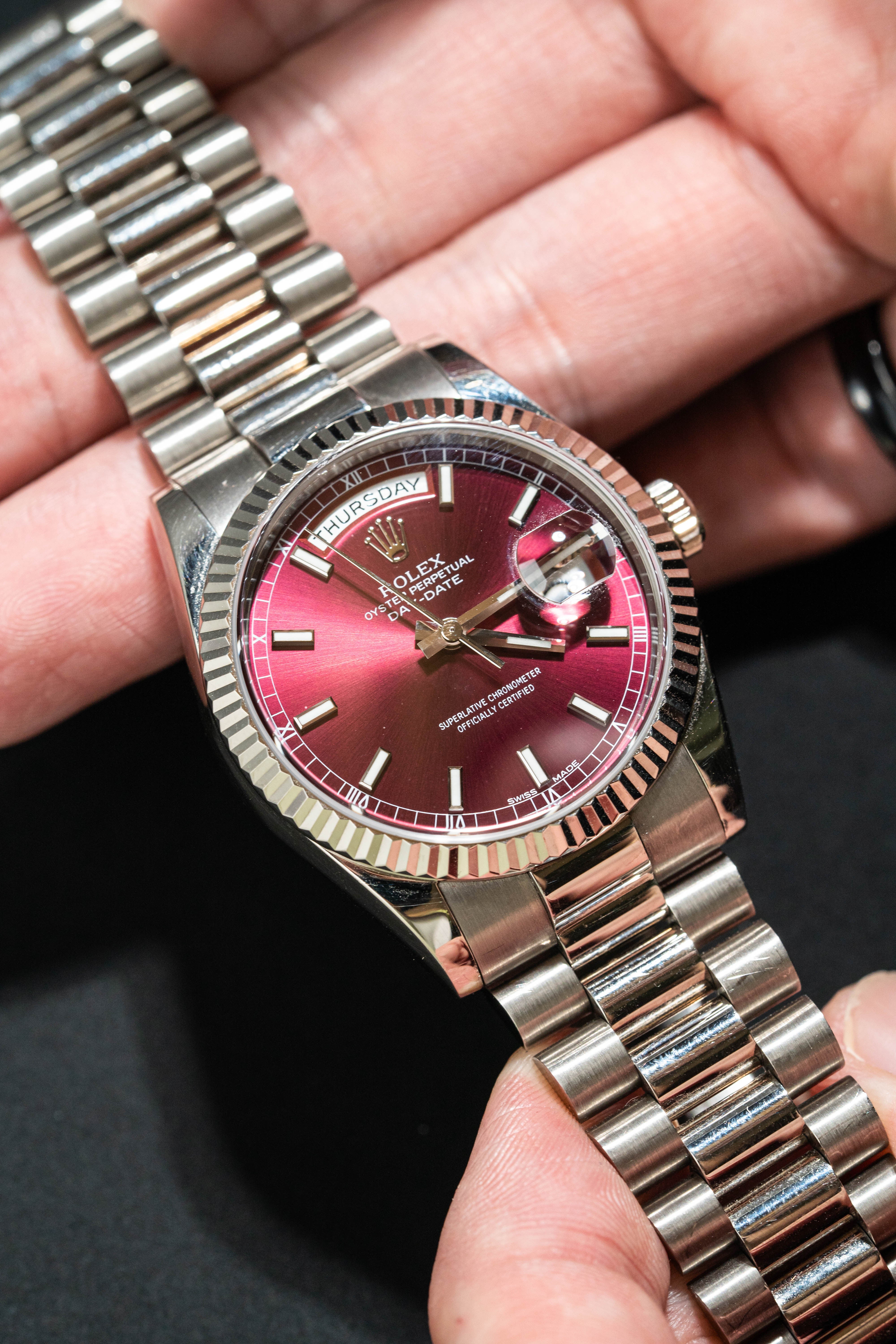 Rolex Day-Date 36 118239 Red Naked