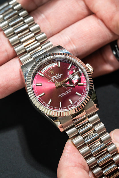 Rolex Day-Date 36 118239 Red Naked